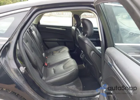 2014 Ford Fusion Hybrid Titanium из США, поврежденный, VIN 3FA6P0RU7ER311353